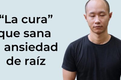 Man meditating with eyes closed beside bold Spanish headline about healing, emphasizing cura definitiva 1