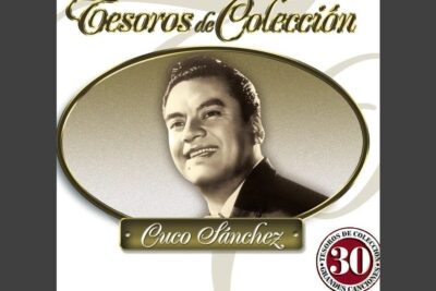 Sepia oval portrait of a smiling male singer in a gold frame, derecho vida 9
