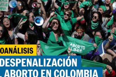 Protesters wearing green scarves and holding 'Aborto Libre' banners advocating despenalizacion aborto 3