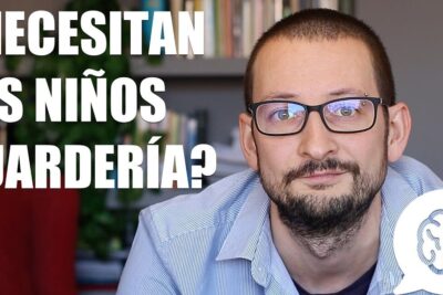 Bearded man with glasses in a thumbnail about daycare and nursery hijo guarderia 1