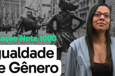 A woman stands beside a girl statue facing a charging bull in an urban plaza representing igualdade genero 3