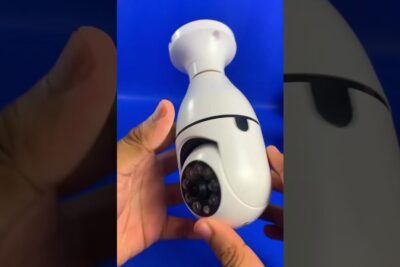 White handheld pan-tilt security camera with visible infrared LEDs for night vision, nya teknologier 1