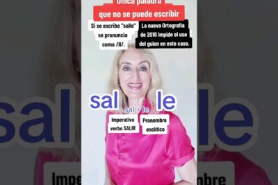 Smiling instructor-style portrait with a Spanish orthography infographic about 'sal + le' for selectividad unica preparation.