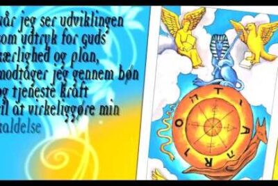 Illustration of a tarot hjul Wheel of Fortune card featuring a central wheel, symbols and winged celestial figures